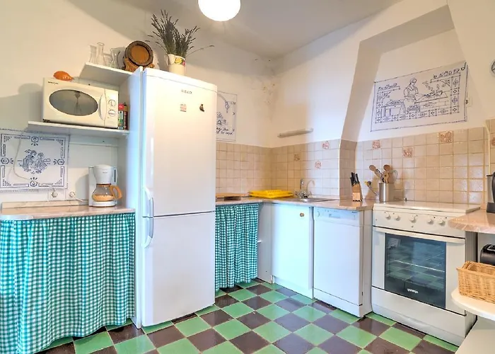 Rural 茨里克韦尼察